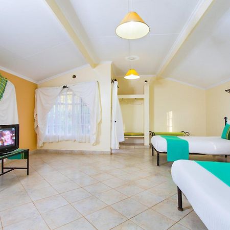 Отель Lukenya Getaway Athi River Экстерьер фото