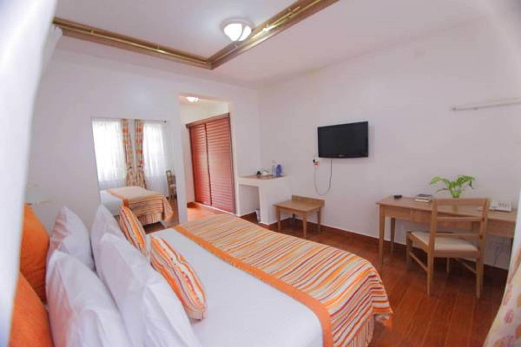 Отель Lukenya Getaway Athi River Экстерьер фото